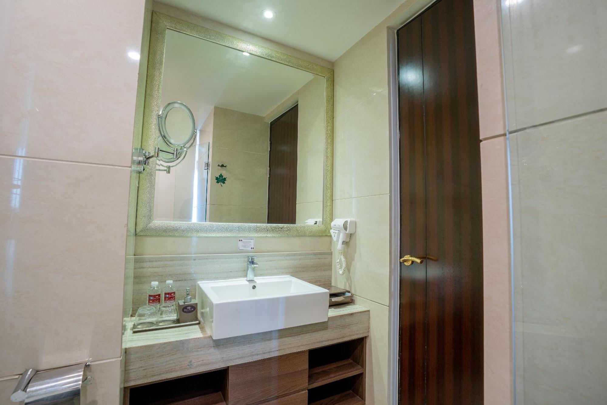 Belviu Hotel Bandung Eksteriør bilde
